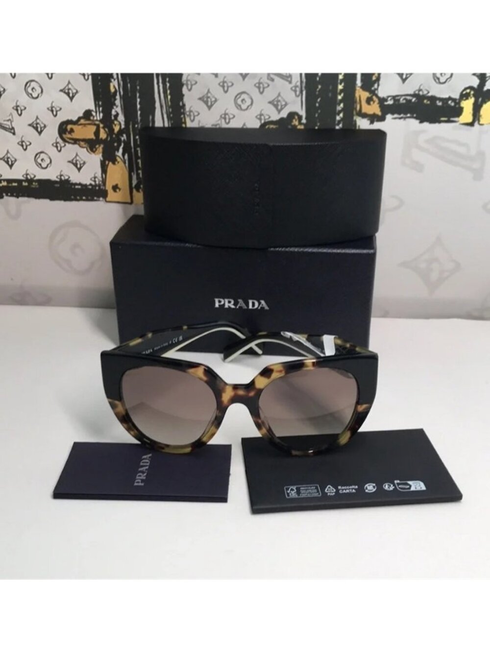 New Authentic Prada Cat Eye Sunglasses PR 14WS – Tortoise & Powder Frame - Picture 5 of 15